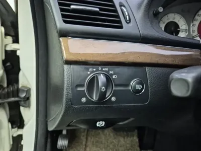 Mercedes-Benz E-Class 2007, 146000 км, за 2888.28 USD - фото 19