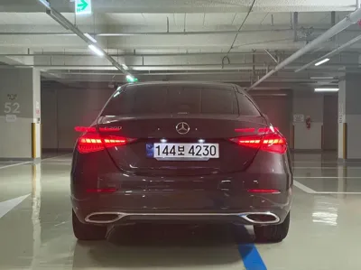 Mercedes-Benz C-Class