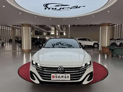 Volkswagen CC 2022, 45599 км, за 19422.81 USD