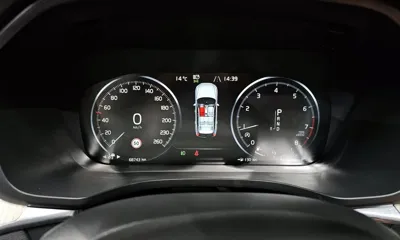 Volvo XC60 2019, 68743 км, за 21423.45 USD - фото 8
