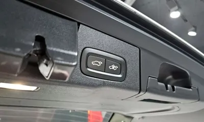 Volvo XC60 2019, 68743 км, за 21423.45 USD - фото 20