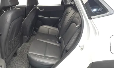 Hyundai Kona 2020, 29210 км, за 10371.54 USD - фото 11