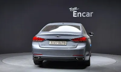 Hyundai Genesis 2014, 100162 км, за 7345.77 USD