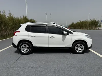 Peugeot 2008 2014, 102000 км, за 5249 USD - фото 2
