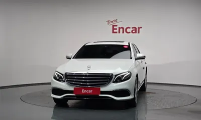 Mercedes-Benz E-Class 2019, 80702 км, за 18087.35 USD