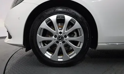 Mercedes-Benz E-Class 2019, 80702 км, за 18087.35 USD