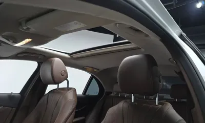 Mercedes-Benz E-Class 2019, 80702 км, за 18087.35 USD - фото 19