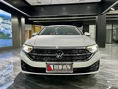 Volkswagen Sagitar 2022, 16000 км, за 17346.9 USD