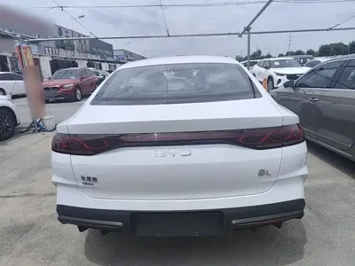 BYD Qin L 2026, 100 км, за 11859.69 USD