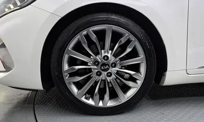 Kia K7 2020, 68093 км, за 12964.18 USD