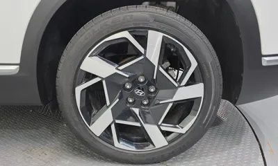 Hyundai Santafe 2021, 110760 км, за 12703.59 USD