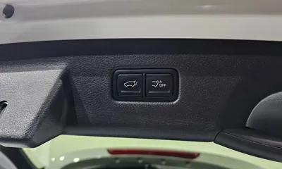 Kia Canival 2023, 48060 км, за 18475.17 USD - фото 20