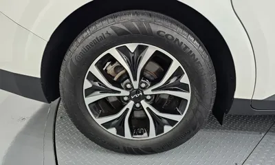 Kia Canival 2023, 48060 км, за 18475.17 USD - фото 21