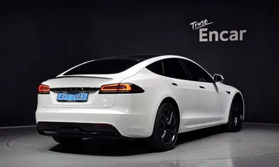 Tesla Model S 2023, 52762 км, за 74629.88 USD