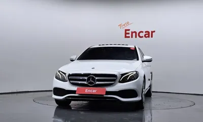 Mercedes-Benz E-Class 2018, 82262 км, за 13881.55 USD