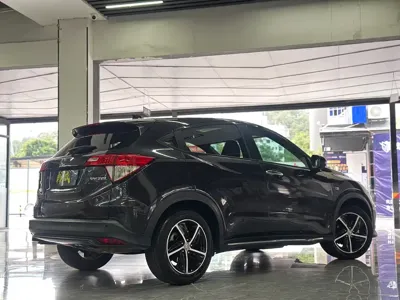 Honda Vezel 2022, 77000 км, за 9240.55 USD - фото 6