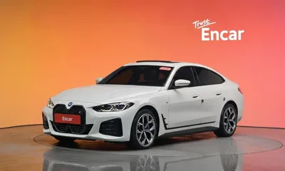 BMW i4 · 2024 год