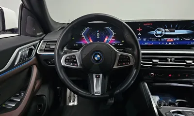 BMW i4 2024, 39070 км, за 35018.17 USD - фото 13