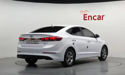 Hyundai Avante 2017, 38360 км, за 7155.87 USD