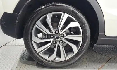 KG_Mobility_Ssangyong TIBOLI 2021, 92404 км, за 8609.26 USD