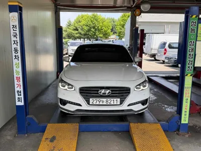 Hyundai Grandeur · 2018 год