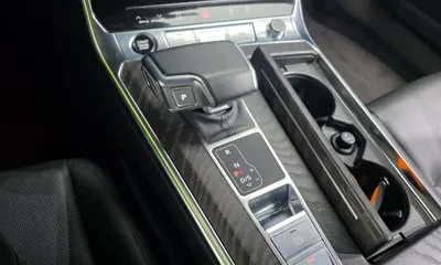 Audi A6 2021, 49353 км, за 20546.15 USD - фото 9