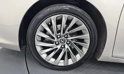 Lexus ES 2019, 143464 км, за 20638.05 USD