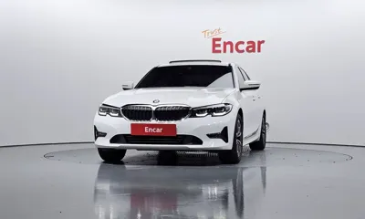 BMW 3-Series 2022, 36331 км, за 18917.49 USD