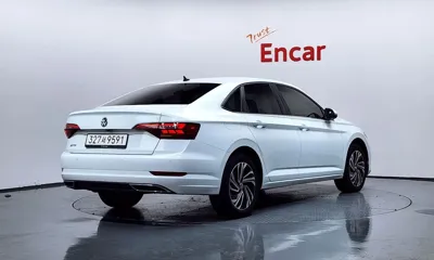 Volkswagen Jetta 2020, 107597 км, за 9536.97 USD