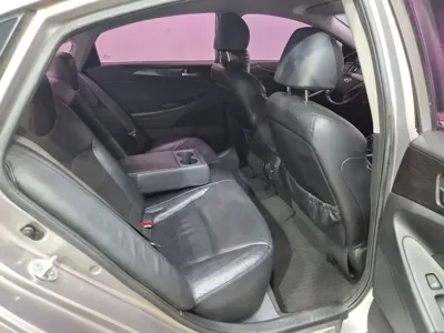 Hyundai Sonata 2012, 139849 км, за 2356.57 USD - фото 11