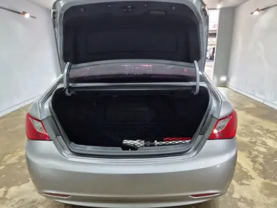 Hyundai Sonata 2012, 139849 км, за 2356.57 USD - фото 13