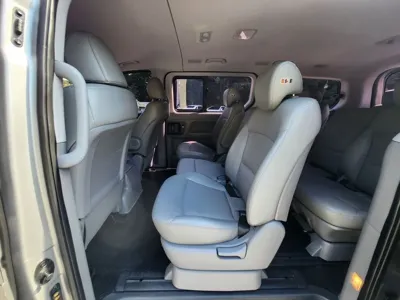 Hyundai Starex 2019, 135269 км, за 9765.48 USD - фото 11