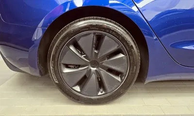Tesla Model 3 2024, 32697 км, за 27647.7 USD