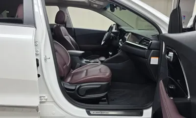Kia Niro 2020, 67195 км, за 13874.94 USD - фото 26