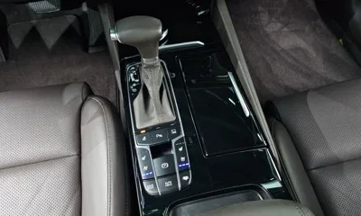 Kia K7 2016, 83730 км, за 8262.83 USD - фото 9