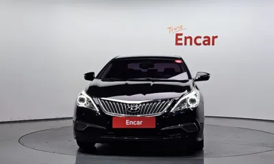 Hyundai Grandeur 2017, 199866 км, за 3809.77 USD