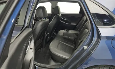 Hyundai i30 2017, 157144 км, за 4889.33 USD - фото 11