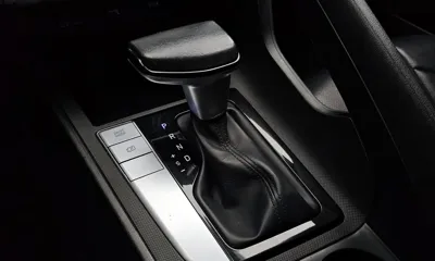 Hyundai Avante 2022, 117212 км, за 9471.19 USD - фото 9