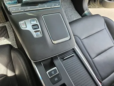 Hyundai Grandeur 2022, 111200 км, за 4351.79 USD - фото 12