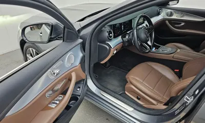 Mercedes-Benz E-Class 2021, 23271 км, за 28741.32 USD - фото 11