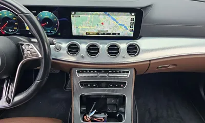 Mercedes-Benz E-Class 2021, 23271 км, за 28741.32 USD - фото 14