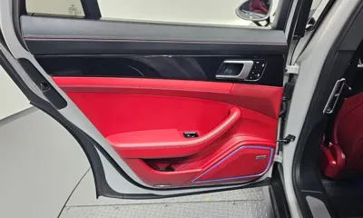 Porsche Panamera 2021, 53589 км, за 65110.35 USD - фото 25