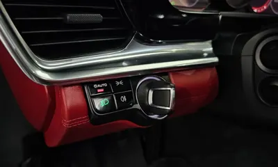 Porsche Panamera 2021, 53589 км, за 65110.35 USD - фото 29