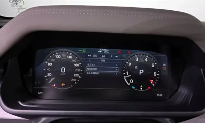 Land Rover Defender 2022, 47046 км, за 49166.34 USD - фото 8