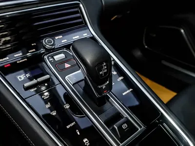 Porsche Panamera 2021, 36600 км, за 92405.51 USD - фото 21