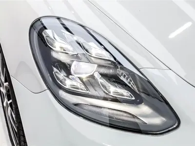 Porsche Panamera 2021, 36600 км, за 92405.51 USD - фото 37