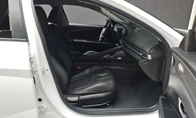 Hyundai Avante 2025, 7510 км, за 16062.94 USD - фото 11