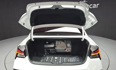 Hyundai Avante 2025, 7510 км, за 16062.94 USD - фото 20