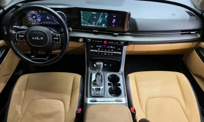 Kia Canival 2023, 71006 км, за 16549.66 USD - фото 7