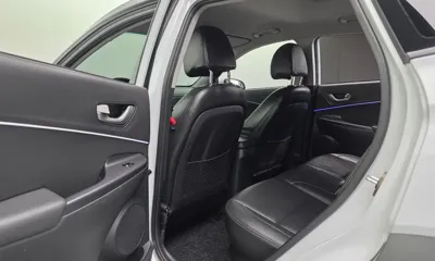 Hyundai Kona 2018, 94342 км, за 9590.12 USD - фото 18